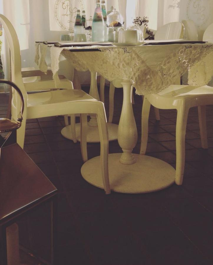 Hotel Domus Lina Fiumicino Zewnętrze zdjęcie