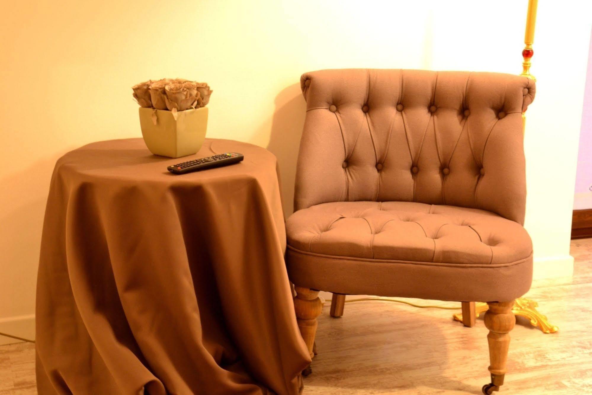 Hotel Domus Lina Fiumicino Zewnętrze zdjęcie