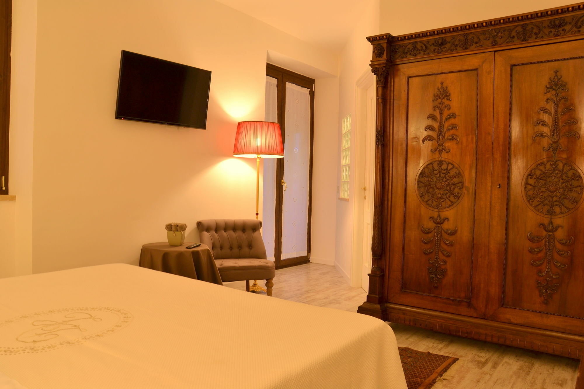 Hotel Domus Lina Fiumicino Zewnętrze zdjęcie